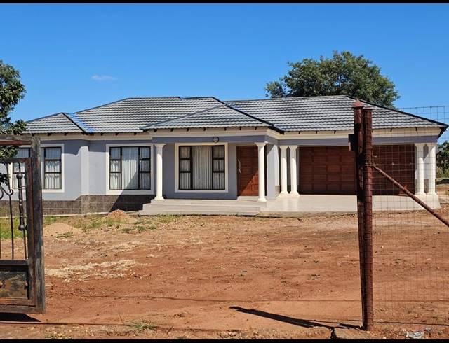 3 BEDROOM HOUSE FOR SALE IN THOHOYANDOU